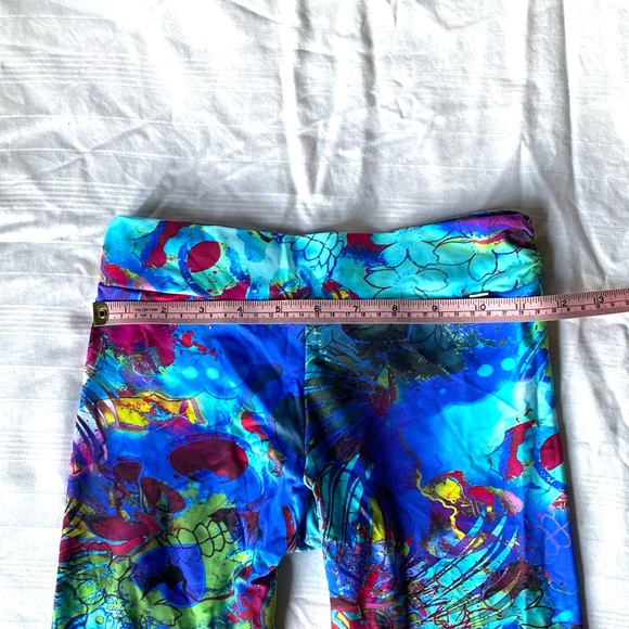 Shakti Activewear Leggings Multi Color - Picture 5 of 5